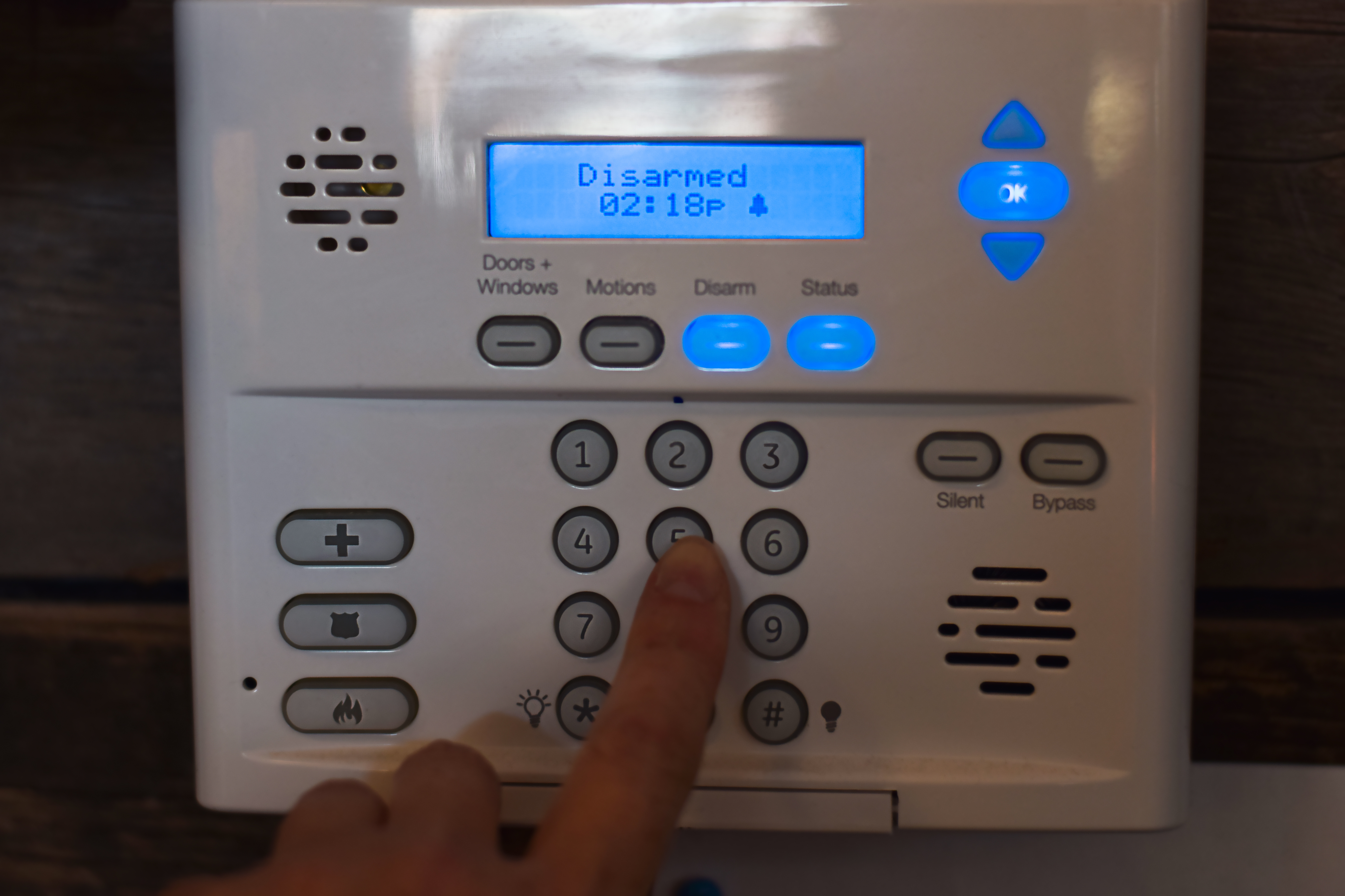Simplisafe Home Security System in Fresno California | Home Security Devices